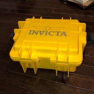 Invicta watch case